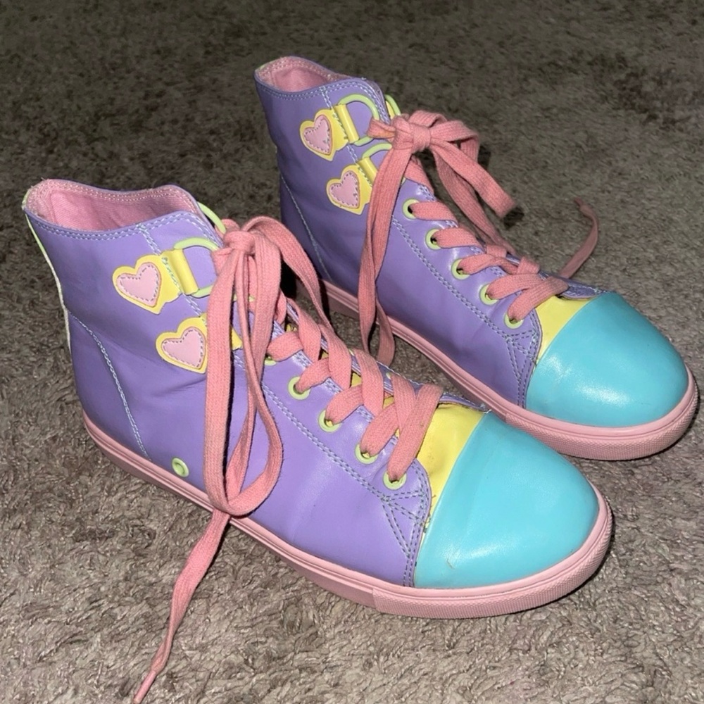 Strange Cvlt Pastel Hearts Hi-Top Sneakers